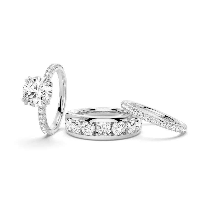 Round Cut Moissanite Couple's Ring Set with Men's Wedding Band