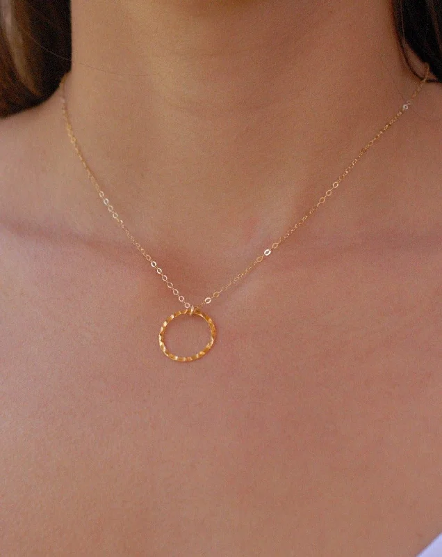 Circle Necklace ~ Gold Filled ~MN041